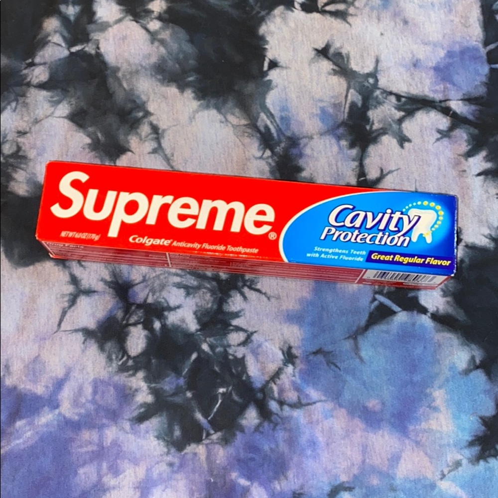 Supreme Colgate toothpaste